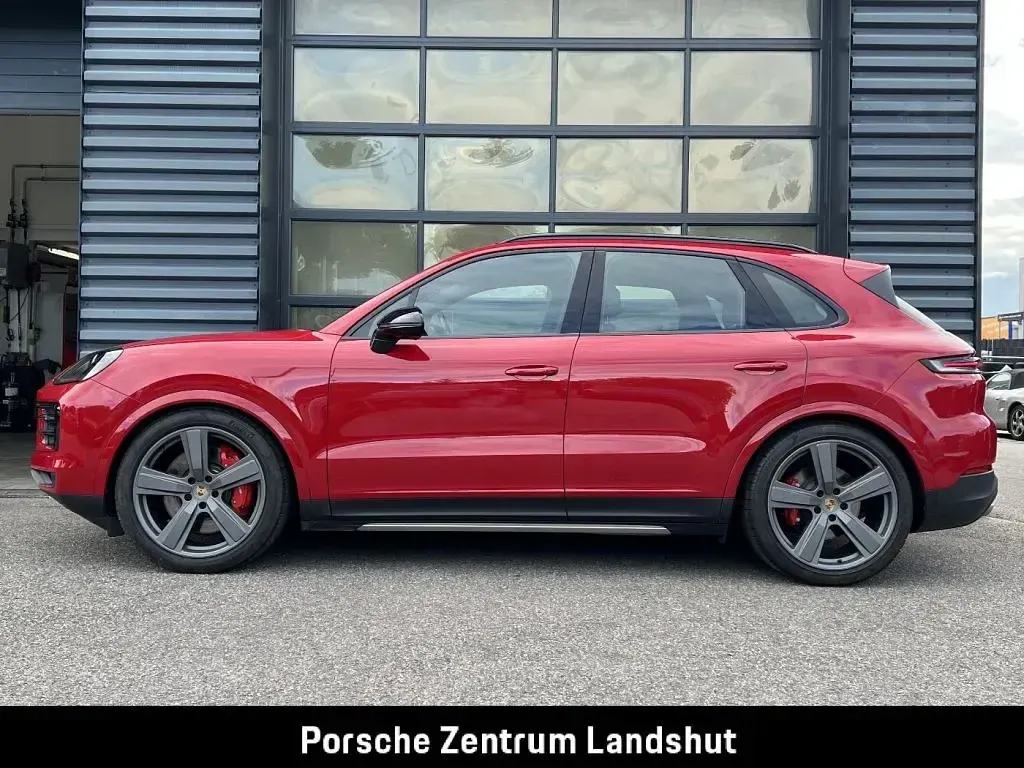 Gebraucht Porsche Cayenne S 475 PS (349 kW) 2024 Karminrot SUV