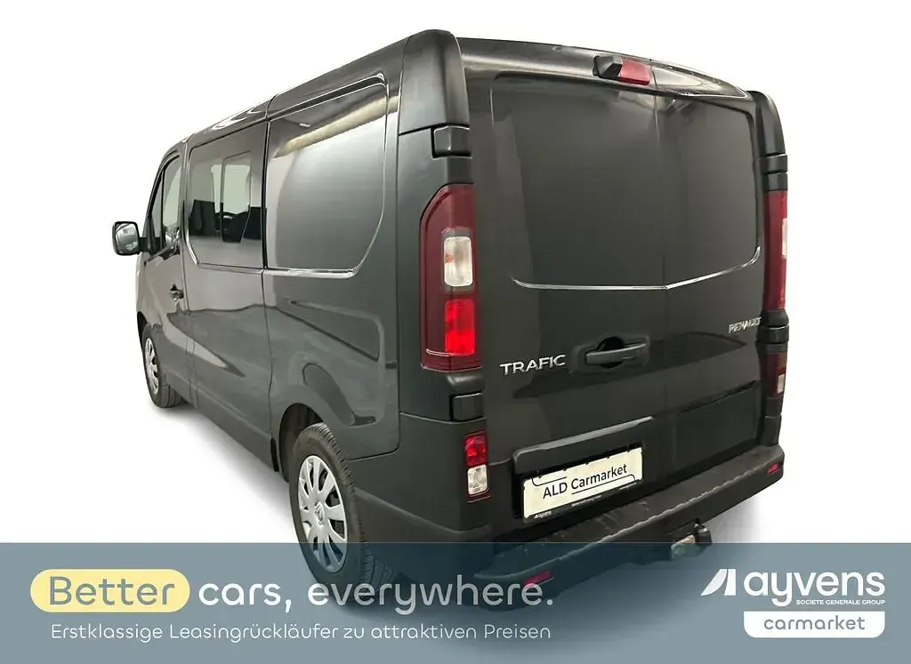 Gebraucht Renault Trafic Komfort 145 PS (106 kW) 2021 Schwarz midnight Van / Kleinbus