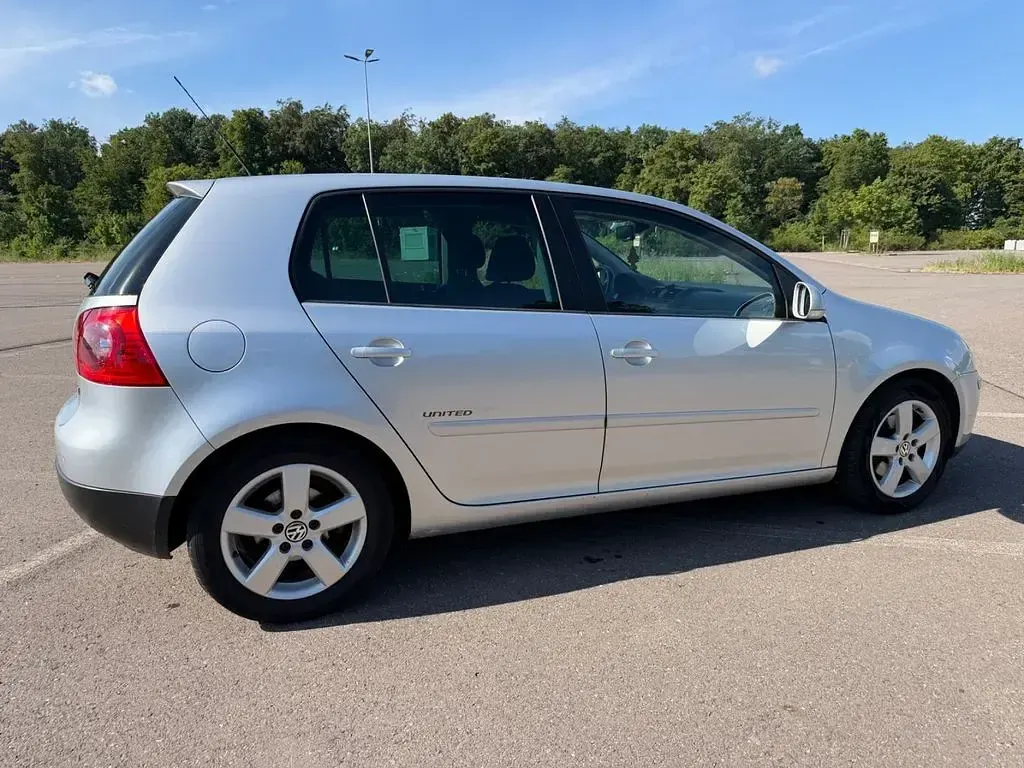 Gebraucht VW Golf VI United 122 PS (89 kW) 2008 Silber Kleinwagen