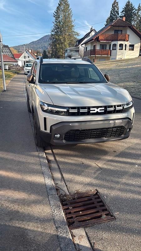 Gebraucht Dacia Duster 130 PS (95 kW) 2024 Andere farben SUV