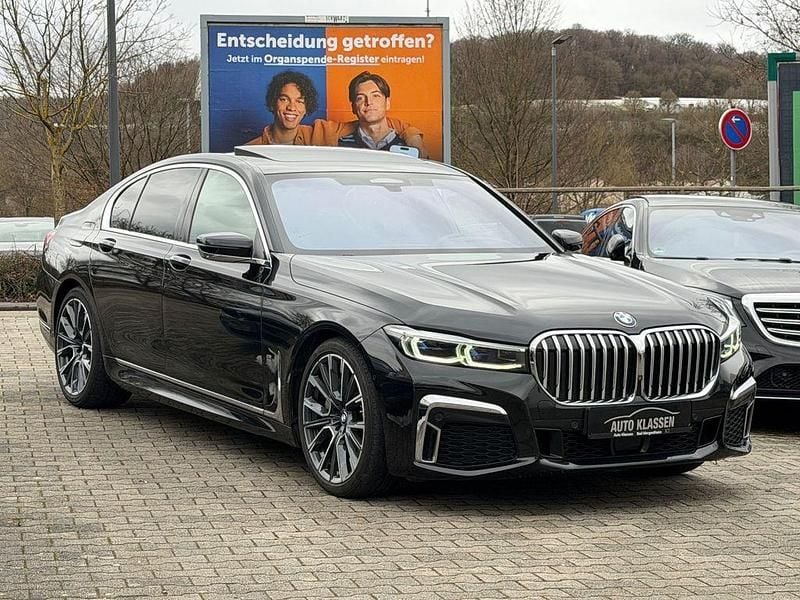 Schwarz Gebraucht 2019 BMW 745e M Sport Limousine | 39.990 € (Fairer Preis) - Bild 1/4