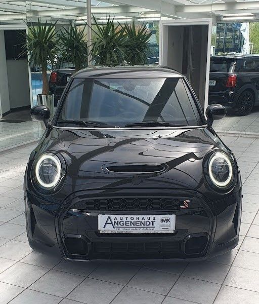 Gebraucht Mini Cooper S 178 PS (130 kW) 2022 Schwarz Kleinwagen