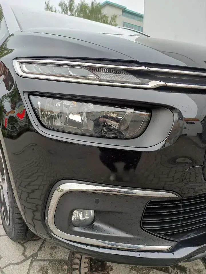 Gebraucht Citroën C4 SpaceTourer Shine 163 PS (119 kW) 2020 Schwarz Van / Kleinbus