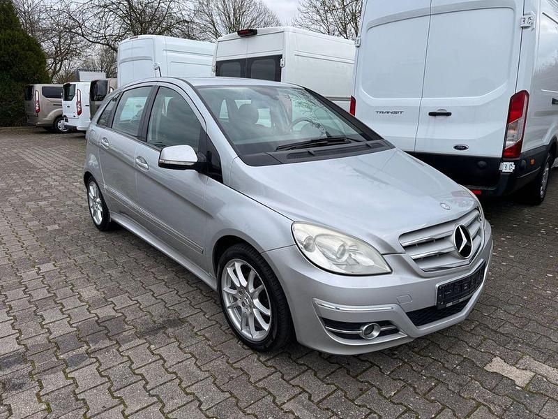 Gebraucht Mercedes B170 116 PS (85 kW) 2008 Silber Van / Kleinbus