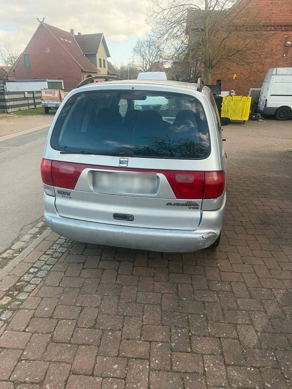 Gebraucht Seat Alhambra 101 PS (74 kW) 1999 Grau Van / Kleinbus