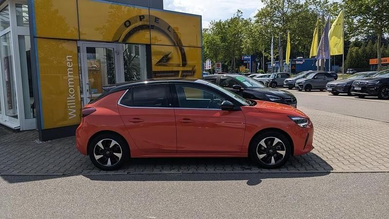 Gebraucht Opel Corsa-e Elegance 100 kW (136 PS) 2021 Power orange Kleinwagen