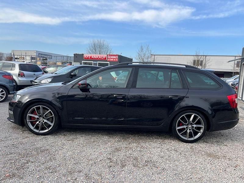 Gebraucht Skoda Octavia RS 184 PS (135 kW) 2015 Schwarz Kleinwagen