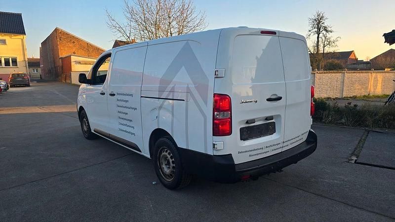 Gebraucht Citroën Jumpy 122 PS (89 kW) 2017 Weiß Van / Kleinbus
