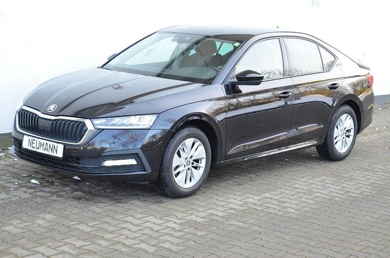 Gebraucht Skoda Octavia Ambition 116 PS (85 kW) 2021 Schwarz Limousine