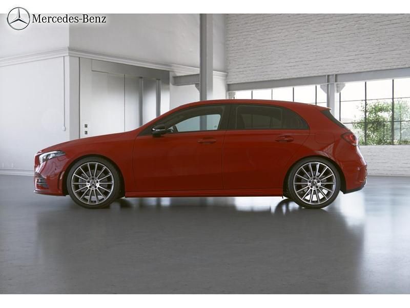 Gebraucht Mercedes A250 AMG 224 PS (164 kW) 2018 Jupiterrot Limousine