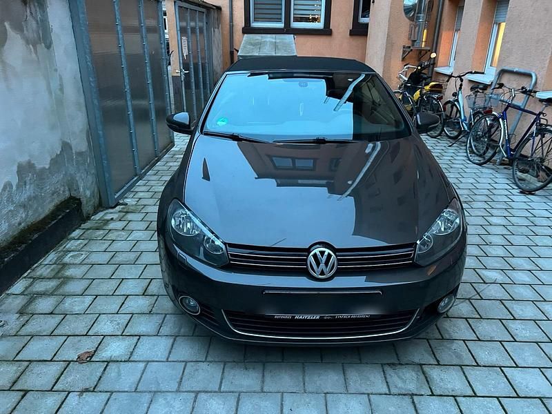 Gebraucht VW Golf Cabriolet 122 PS (89 kW) 2014 Braun Cabrio