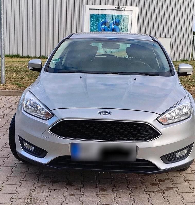 Gebraucht Ford Focus 150 PS (110 kW) 2018 Grau Kombi