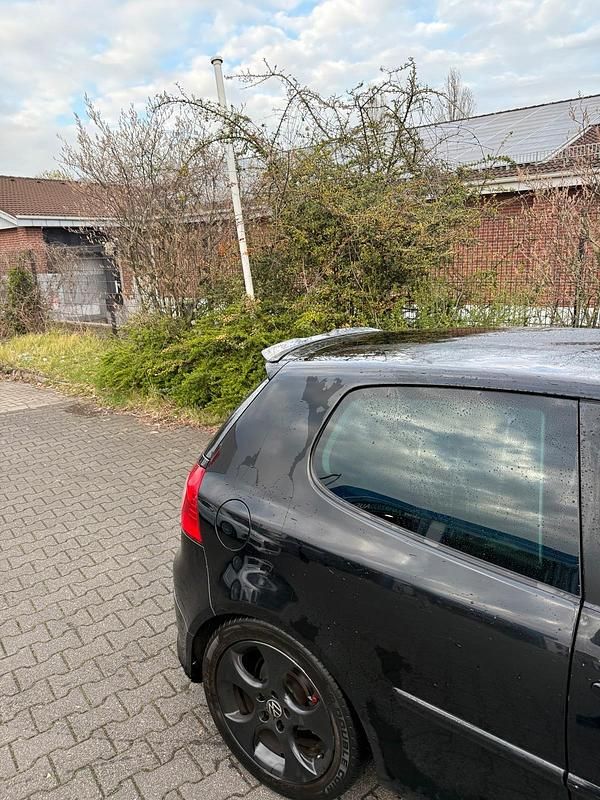 Gebraucht VW Golf IV R 120 PS (88 kW) 2004 Schwarz Limousine