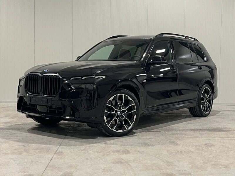 Schwarz Neu 2025 BMW X7 Sport Line SUV | 126.735 € (Etwas zu teuer) - Bild 1/4