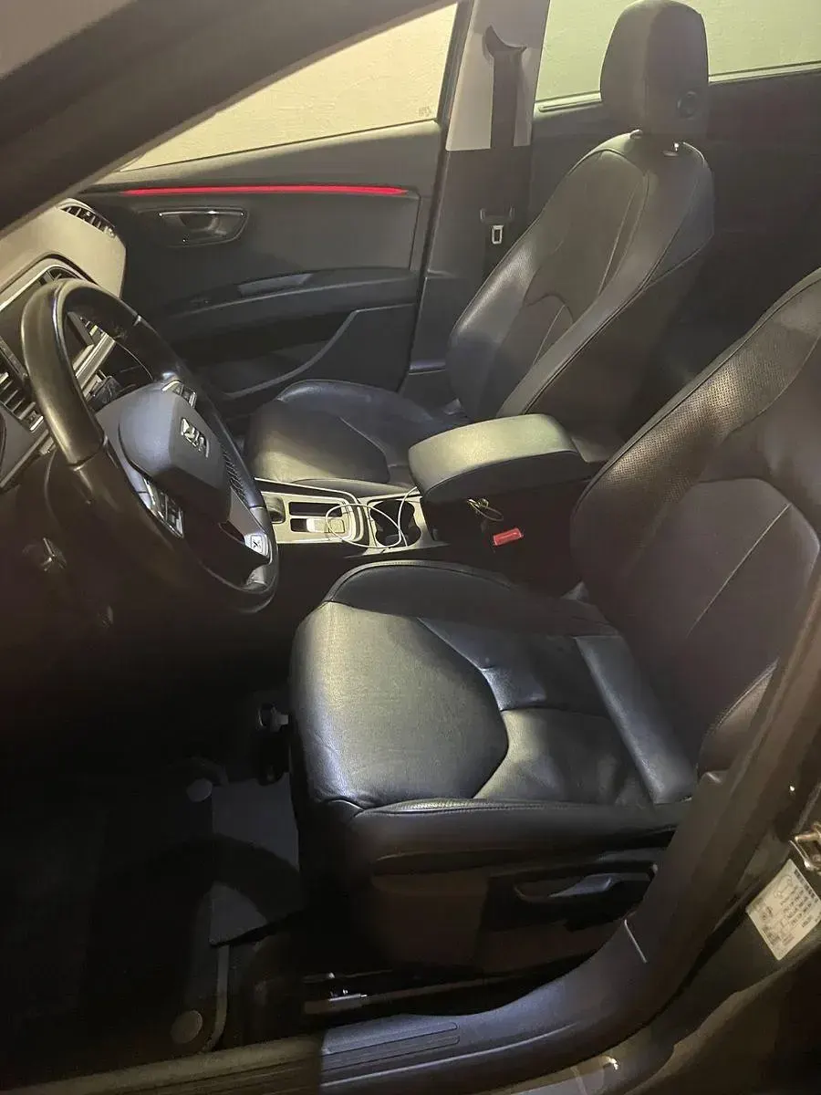 Używany Seat Leon 179 KM (131 kW) 2017 Szary Kombi