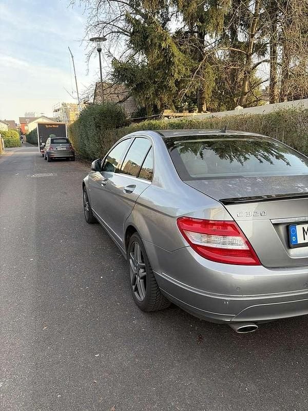 Gebraucht Mercedes C320 Elegance 224 PS (164 kW) 2008 Limousine
