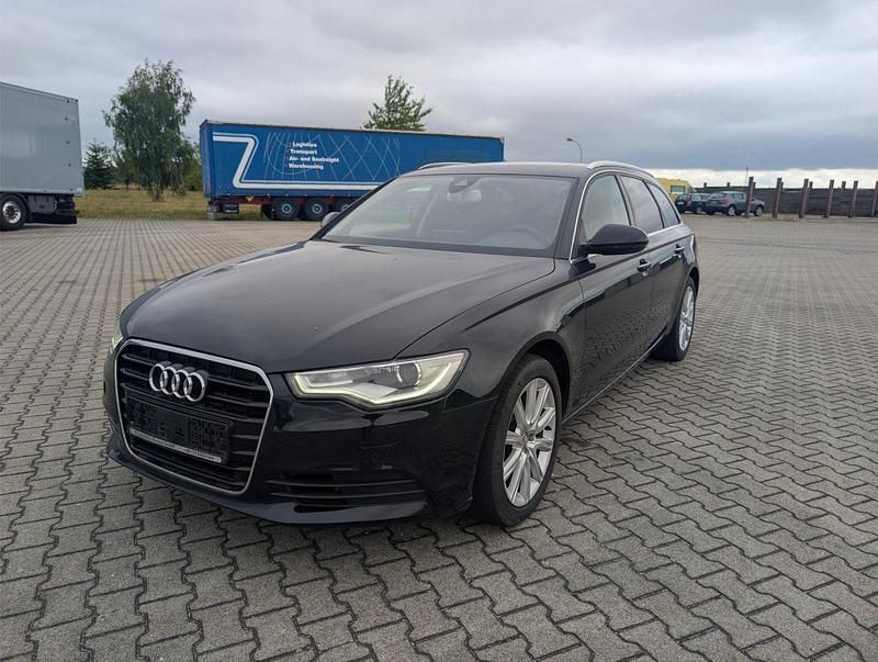 Gebraucht Audi A6 177 PS (130 kW) 2012 Schwarz Kombi