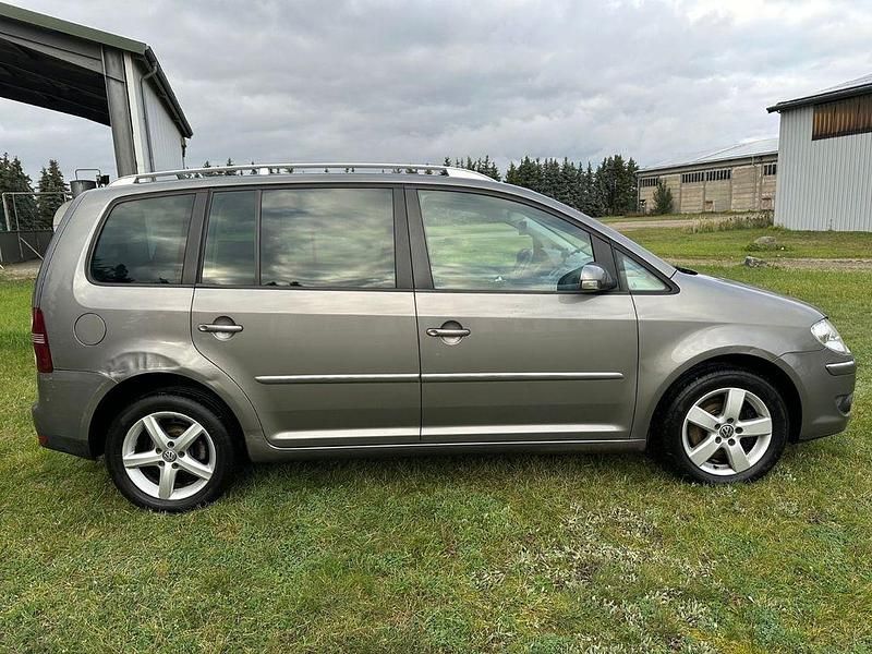 Gebraucht VW Touran Highline 170 PS (125 kW) 2007 Grau Van / Kleinbus