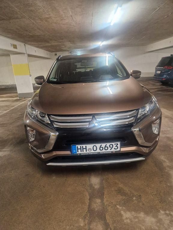 Gebraucht Mitsubishi Eclipse Cross 163 PS (119 kW) 2019 Braun SUV