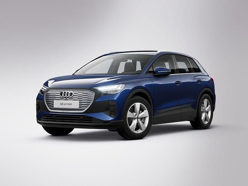 Navarrablau metallic Gebraucht 2022 Audi Q4 e-tron Ambiente SUV | 31.500 € (Superpreis) - Bild 1/4