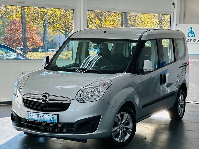 Gebraucht Opel Combo Edition 135 PS (99 kW) 2014 Silber Van / Kleinbus