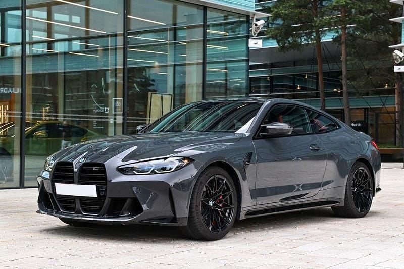 Grau Gebraucht 2024 BMW M4 Competition Edition Coupé | 80.000 € (Superpreis) - Bild 1/4