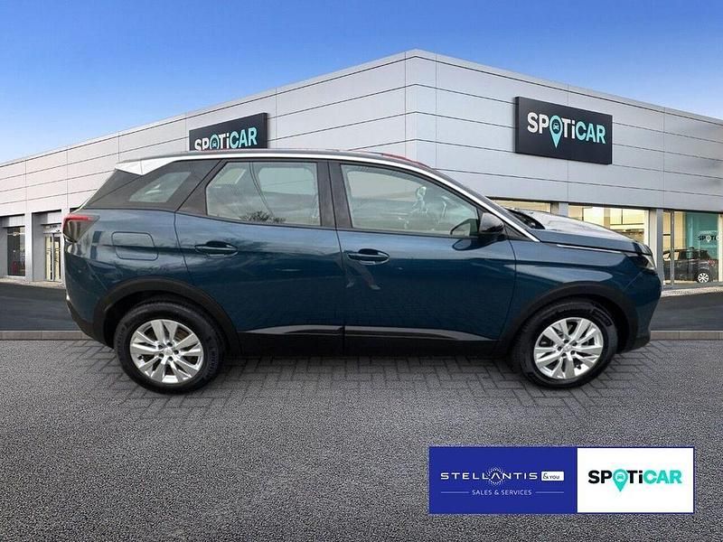 Gebraucht Peugeot 3008 Active 131 PS (96 kW) 2023 Blau SUV