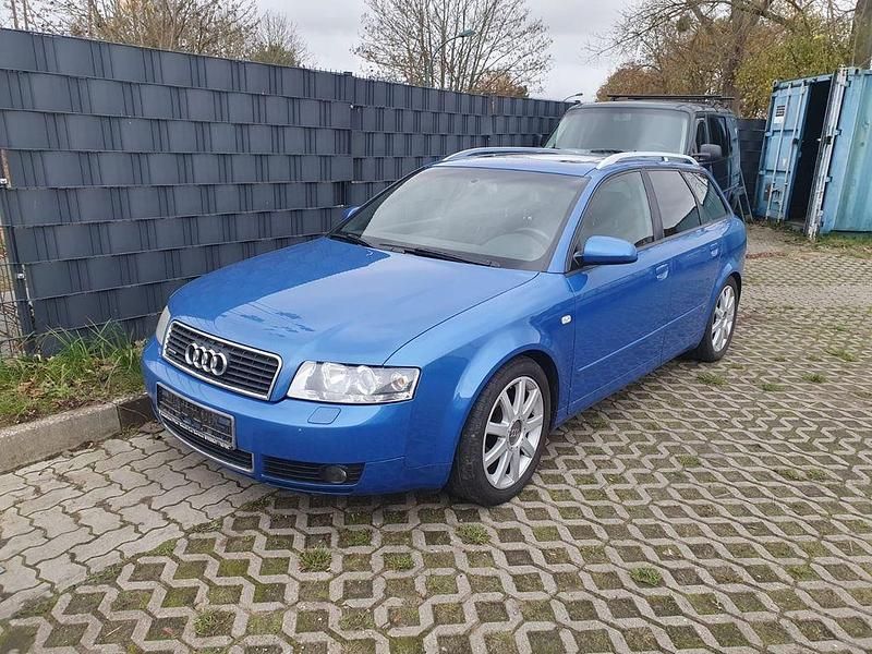Blau Gebraucht 2003 Audi A4 Sport Kombi | 3.500 € (Teuer) - Bild 1/4