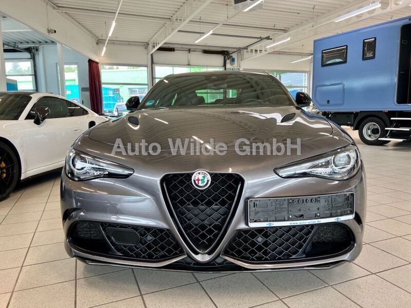 Gebraucht Alfa Romeo Giulia Quadrifoglio 510 PS (375 kW) 2023 Grau Limousine