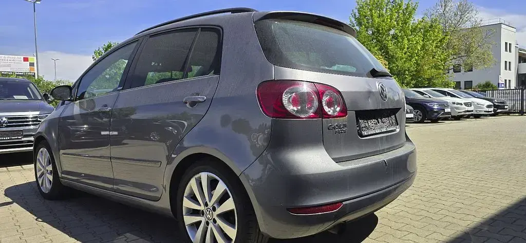 Gebraucht VW Golf VI Style 105 PS (77 kW) 2011 Grau Kleinwagen