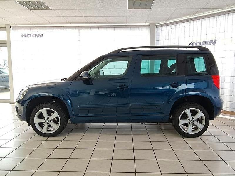 Gebraucht Skoda Yeti Cool Edition 125 PS (91 kW) 2015 Lavablau metallic SUV