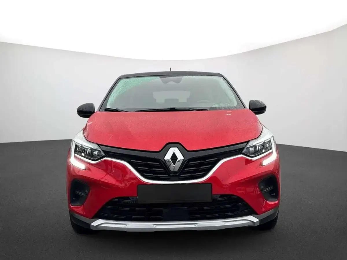 Używany Renault Captur Zen 91 KM (66 kW) 2022 Czerwony SUV