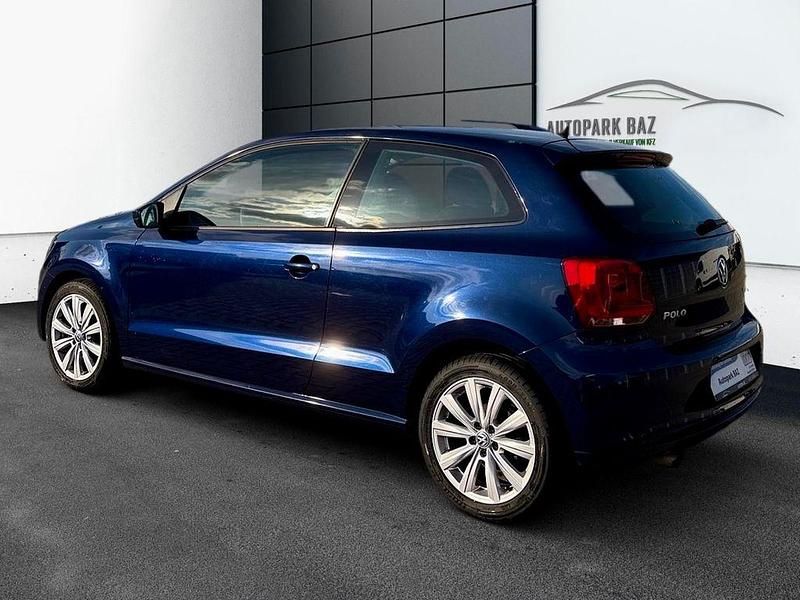 Gebraucht VW Polo Comfortline 86 PS (63 kW) 2010 Blau Kleinwagen