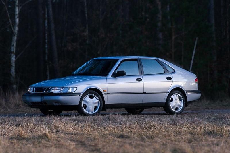 Gebraucht Saab 900 185 PS (136 kW) 1995 Silber Limousine