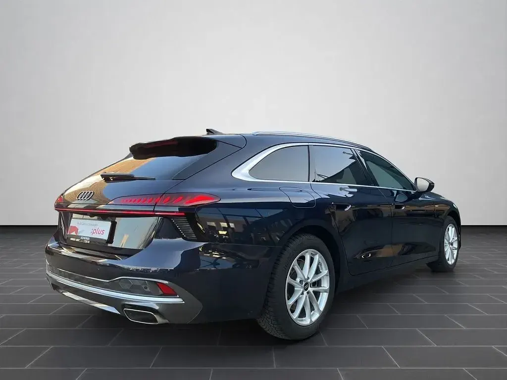 Gebraucht Audi A6 Advanced Plus 204 PS (150 kW) 2025 Firmamentblau metallic (metallic) Kombi