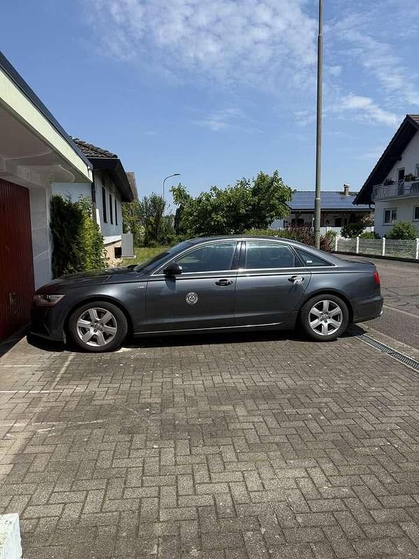 Gebraucht Audi A6 S-Line 204 PS (150 kW) 2013 Grau Limousine