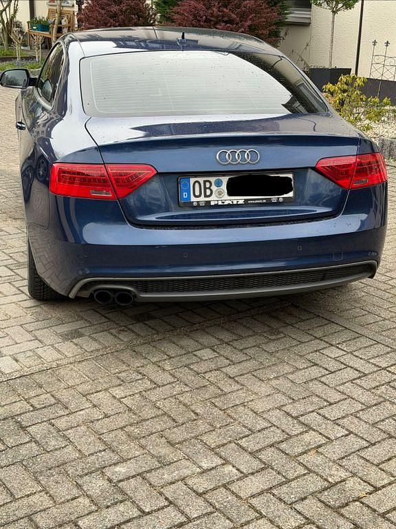 Second-hand Audi A5 Performance 211 CP (155 kW) 2013 Albastru Coupe