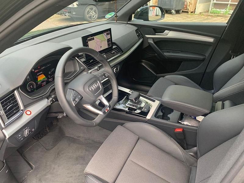 Gebraucht Audi Q5 S-Line 265 PS (194 kW) 2023 Grau SUV