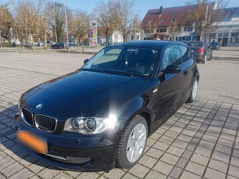 Gebraucht BMW 116 Efficient Dynamics 122 PS (89 kW) 2009 Schwarz Kleinwagen