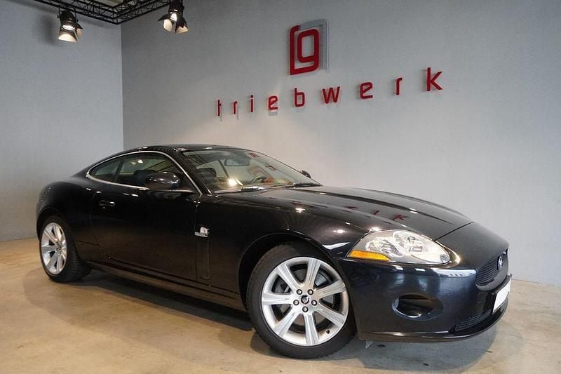 Gebraucht Jaguar XK 298 PS (219 kW) 2007 Midnight black Coupé