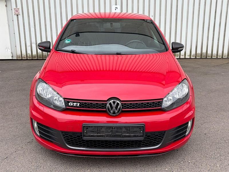 Gebraucht VW Golf GTI 211 PS (155 kW) 2009 Rot Coupé