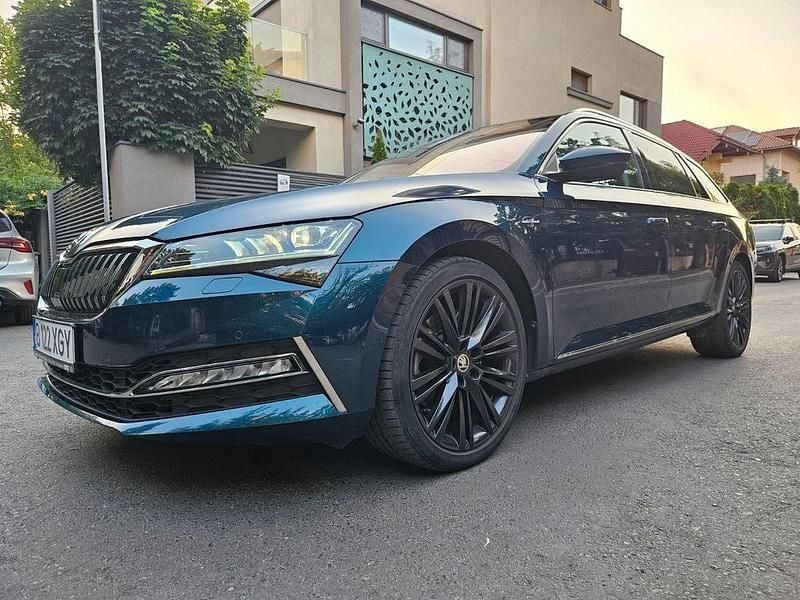 Blau Gebraucht 2020 Skoda Superb LAURIN & KLEMENT Kombi | 28.500 € (Fairer Preis) - Bild 1/4