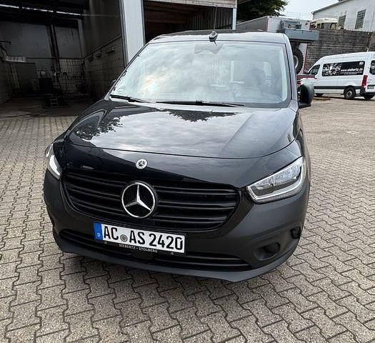 Gebraucht Mercedes Citan 110 95 PS (69 kW) 2025 Schwarz Kombi