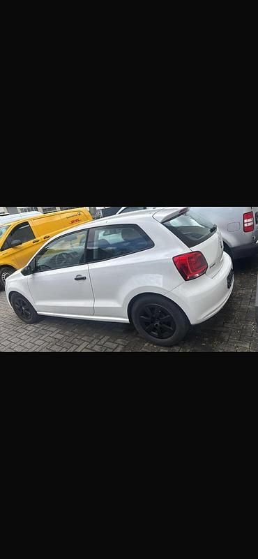 Gebraucht VW Polo 75 PS (55 kW) 2013 Weiß Kleinwagen