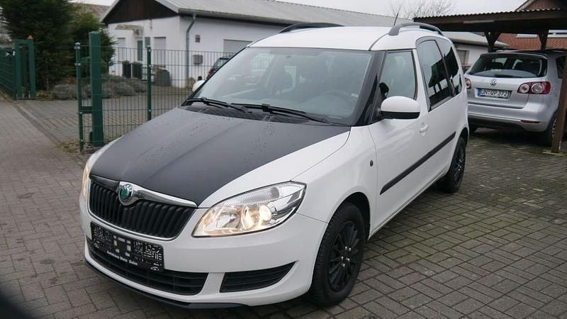 Gebraucht Skoda Roomster Plus Edition 86 PS (63 kW) 2012 Weiß Van / Kleinbus
