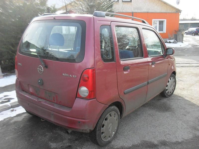 Gebraucht Opel Agila 75 PS (55 kW) 2001 Rot Van / Kleinbus