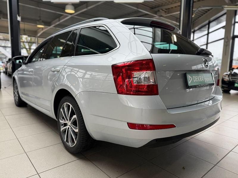 Gebraucht Skoda Octavia 110 PS (80 kW) 2015 Silber Kombi