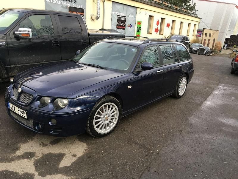 Blau Gebraucht 2004 MG ZT Limousine | 990 € - Bild 1/4