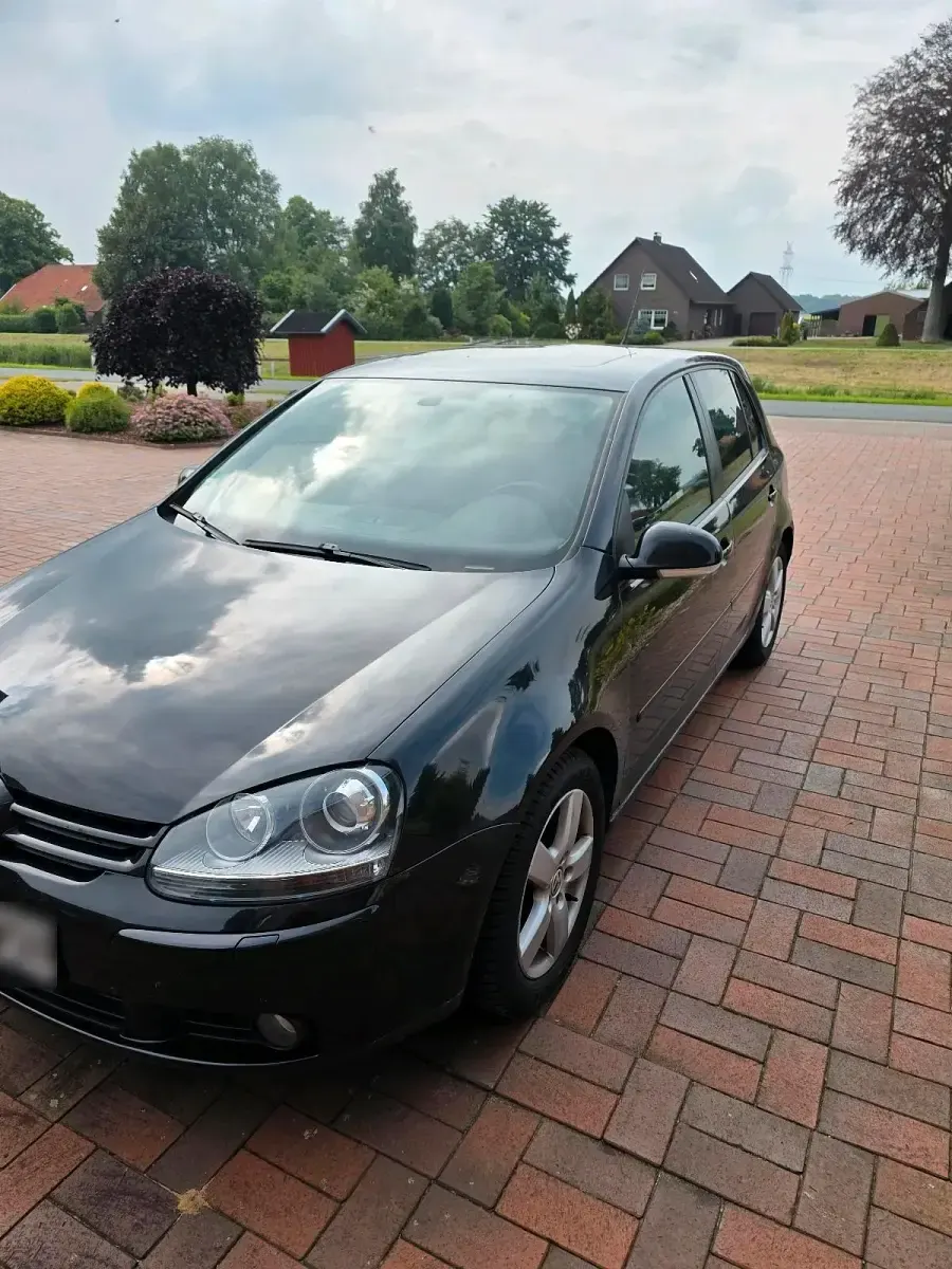 Gebraucht VW Golf V 122 PS (89 kW) 2007 Schwarz Limousine