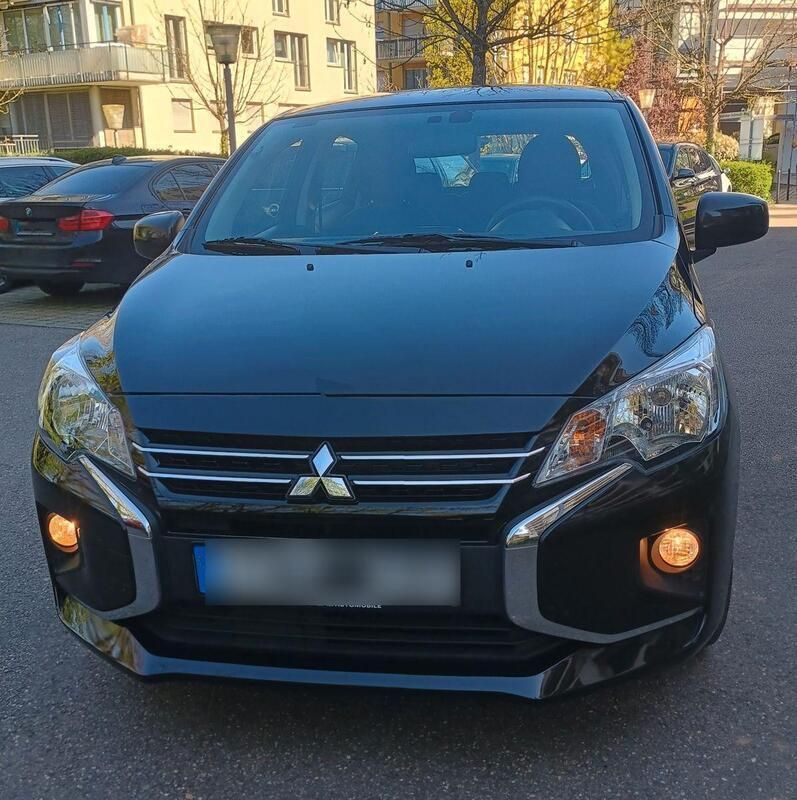 Schwarz Gebraucht 2021 Mitsubishi Space Star Kleinwagen | 8.350 € (Guter Preis) - Bild 1/4